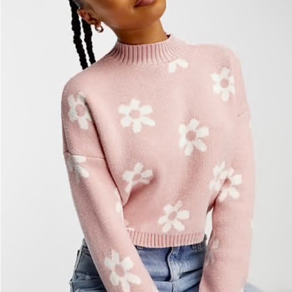 Hollister Sweaters - Hollister Floral Pink Sweater